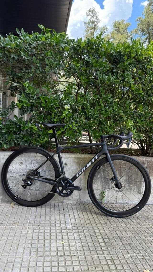 GIANT TCR ADVANCE