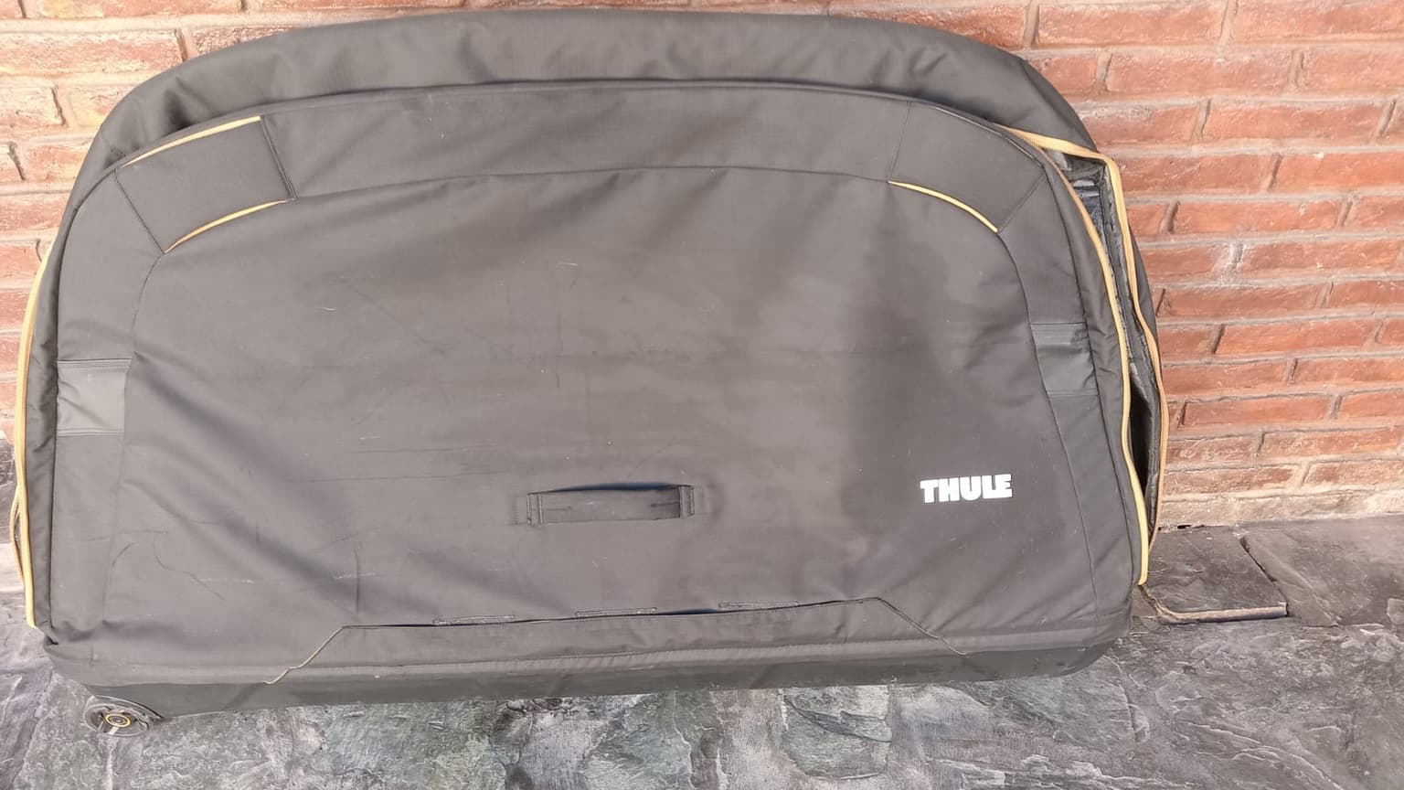 Thule Round trip